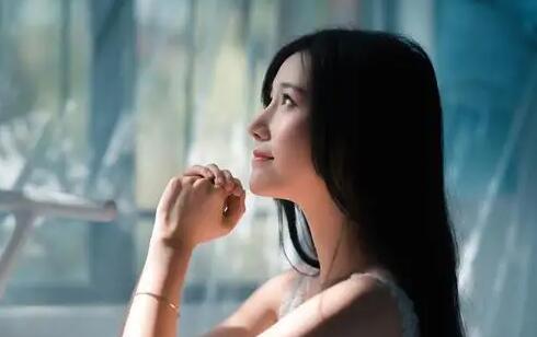 水瓶女的一段成功网恋 水瓶女的惊艳
